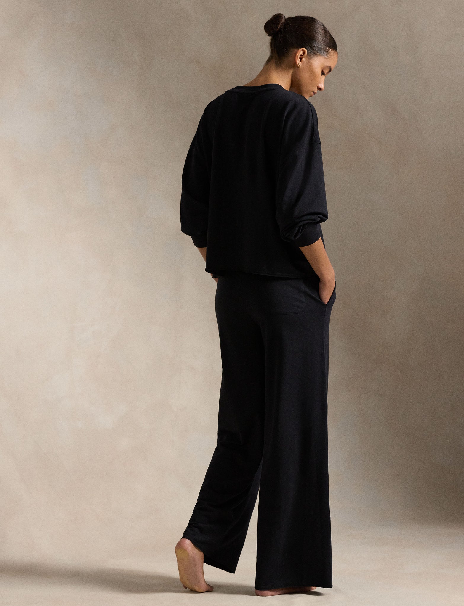 POLO RALPH LAUREN 2PC SWEATSHIRT AND WIDELEG PANT- BLK- P8030