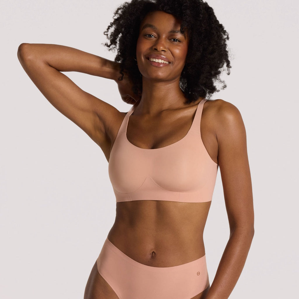 Evelyn And Bobbie- STRUCTURED SCOOP BRA