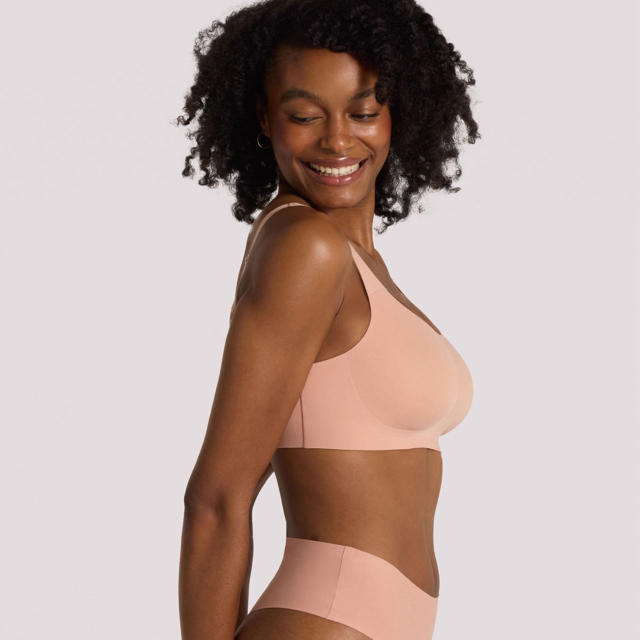 Evelyn And Bobbie- STRUCTURED SCOOP BRA