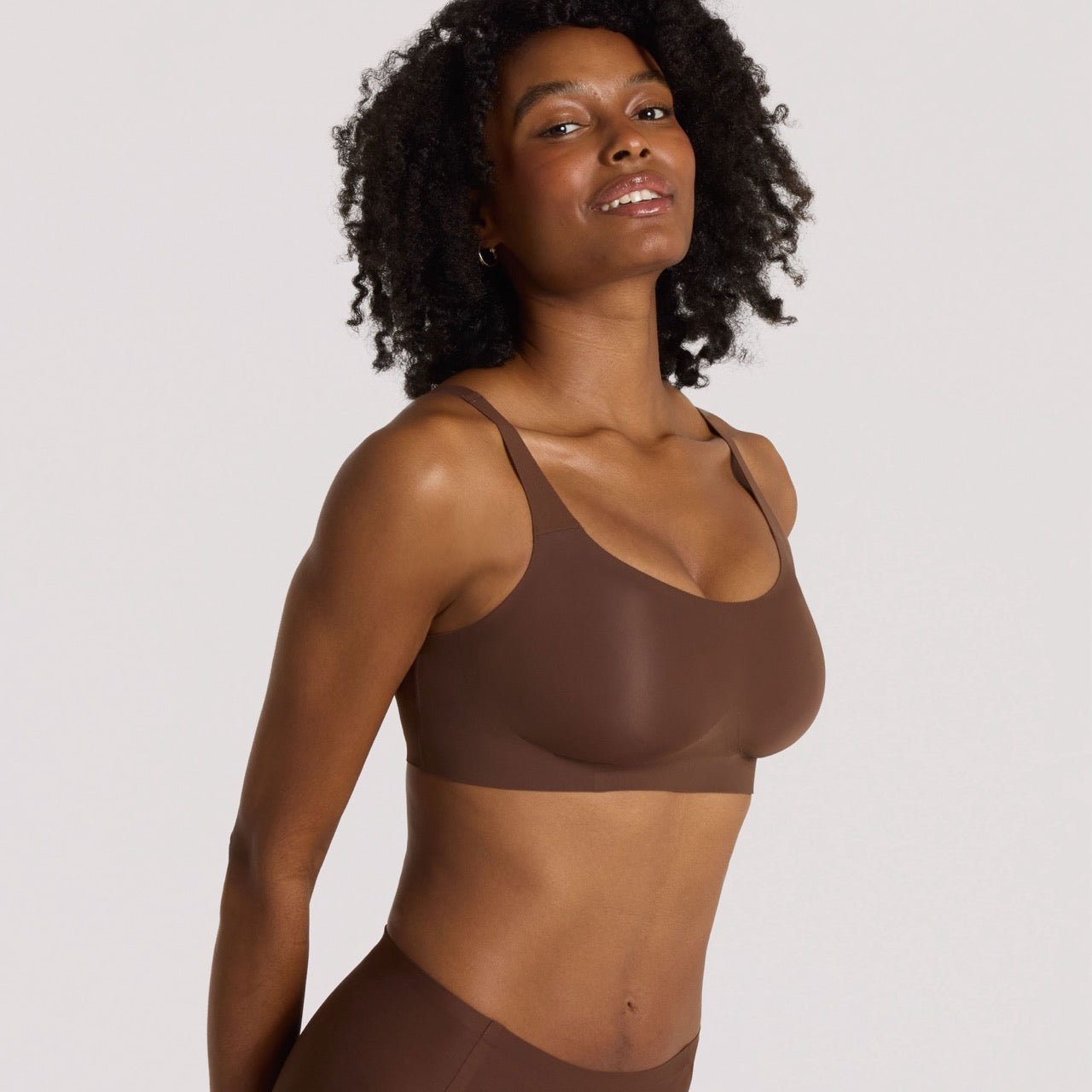 Evelyn And Bobbie- STRUCTURED SCOOP BRA