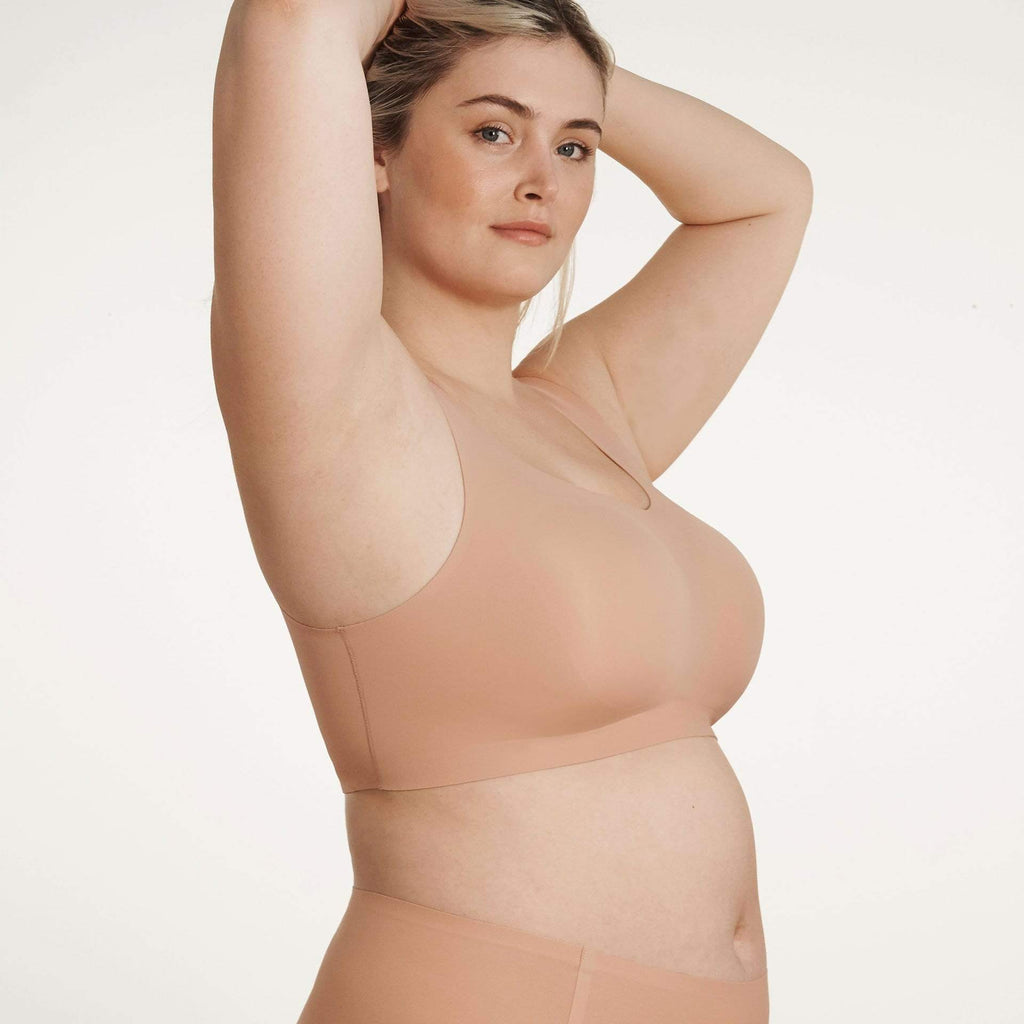 Evelyn and bobbie- defy bra