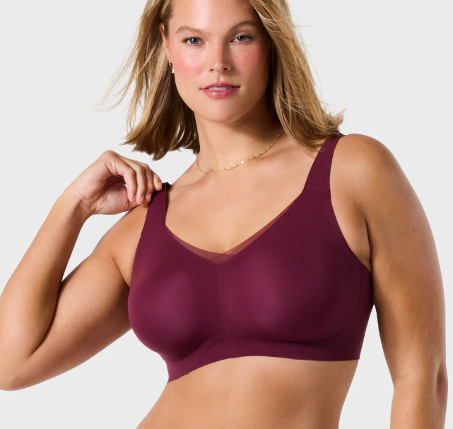 Evelyn & Bobbie - Beyond Bra