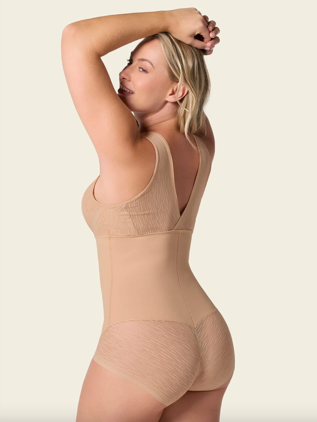 Leonisa-Sheer Stripe Detail Sculpting Bodysuit-018517