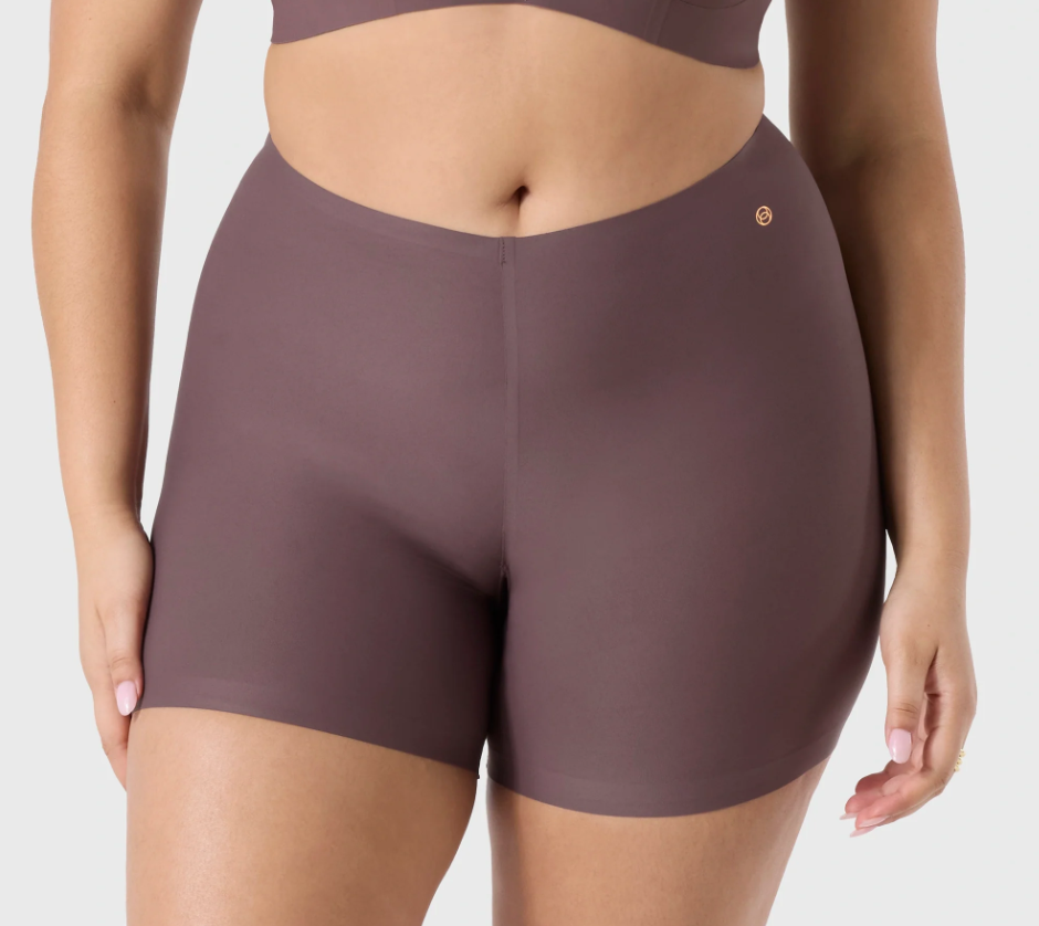 Evelyn & Bobbie Girlshort