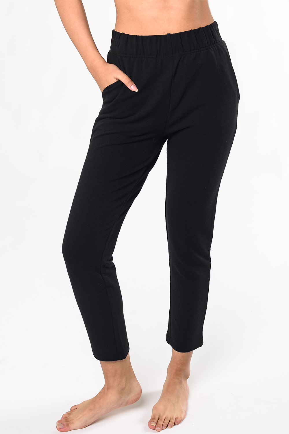 Terrera Giselle Pull On Ankle Pant - Black