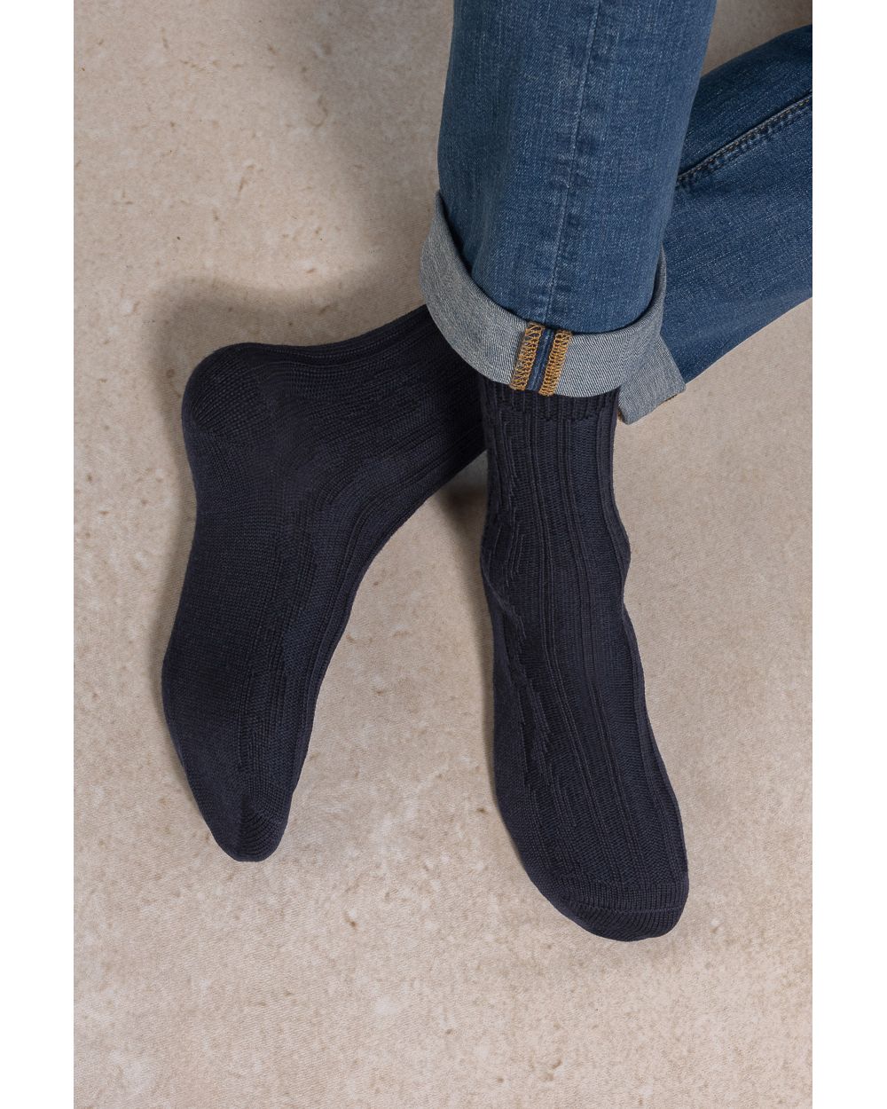 BLEUFORET Merino Wool Cable-Knit Socks Brown-7098