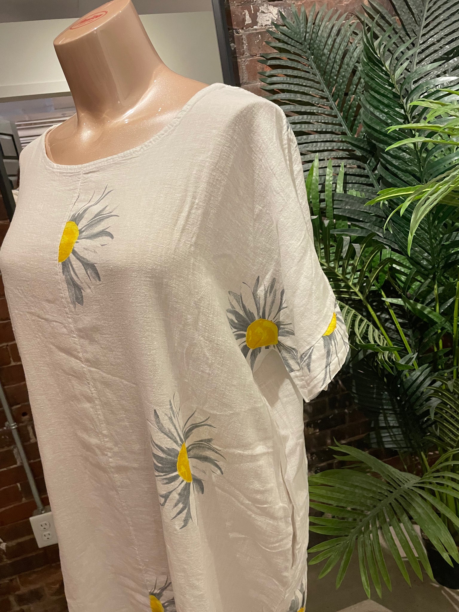 Plum Loco 100% Linen Daisy Print Dress-GM30262