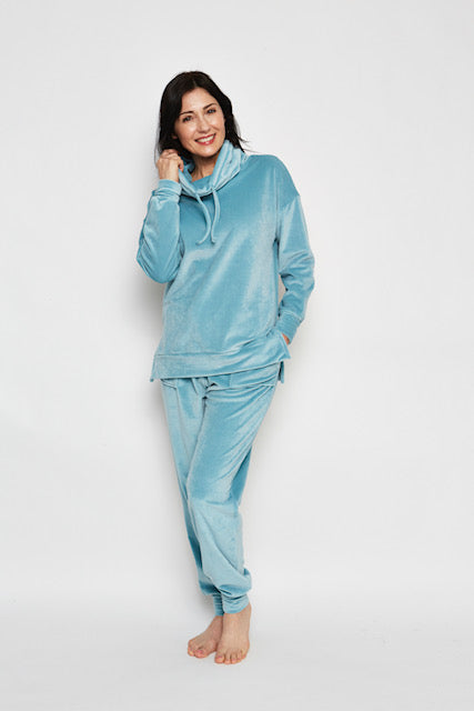 Kayanna Ultra - Soft Velour Lounge Set