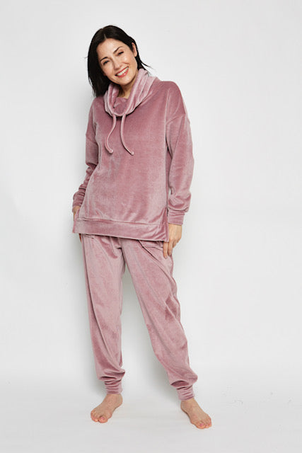 Kayanna Ultra - Soft Velour Lounge Set