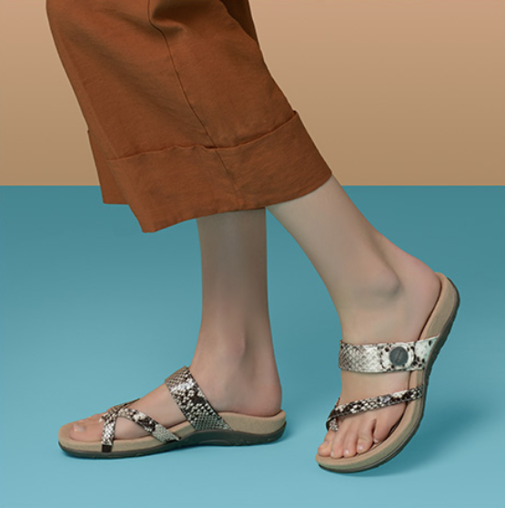 Aetrex Izzy Thong Sandal - SE238