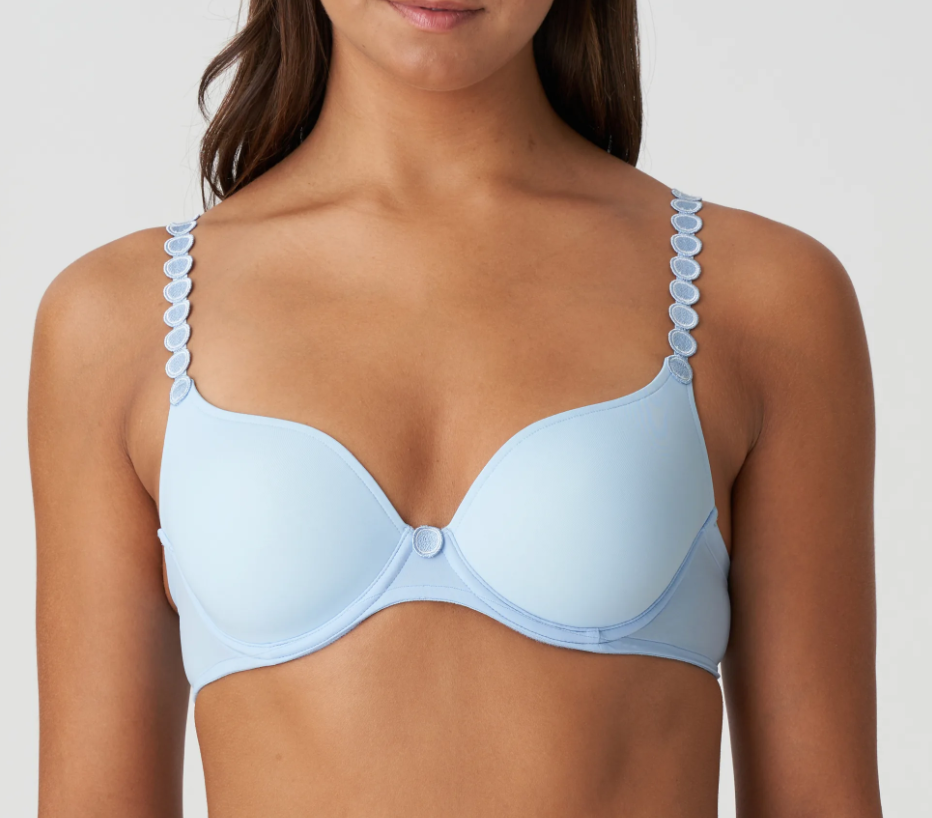 0120826 Marie Jo L'Aventure Tom Cloud