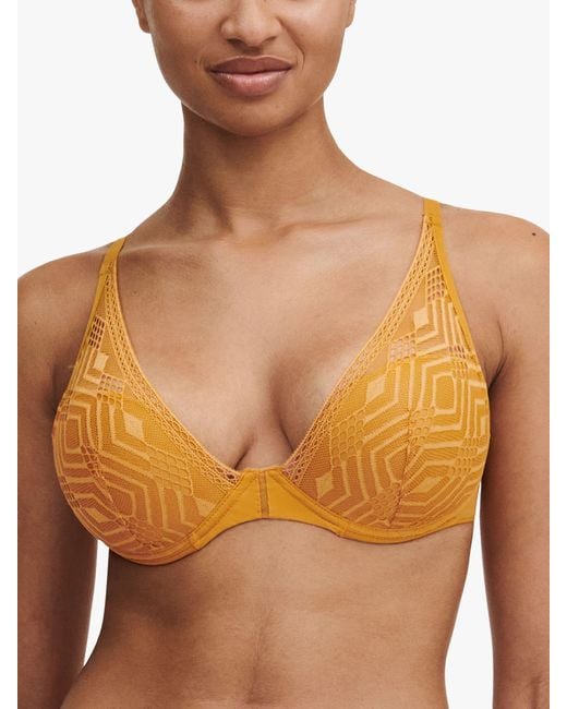 Chantelle Passionata Ondine Plunge T-Shirt Bra P48J90